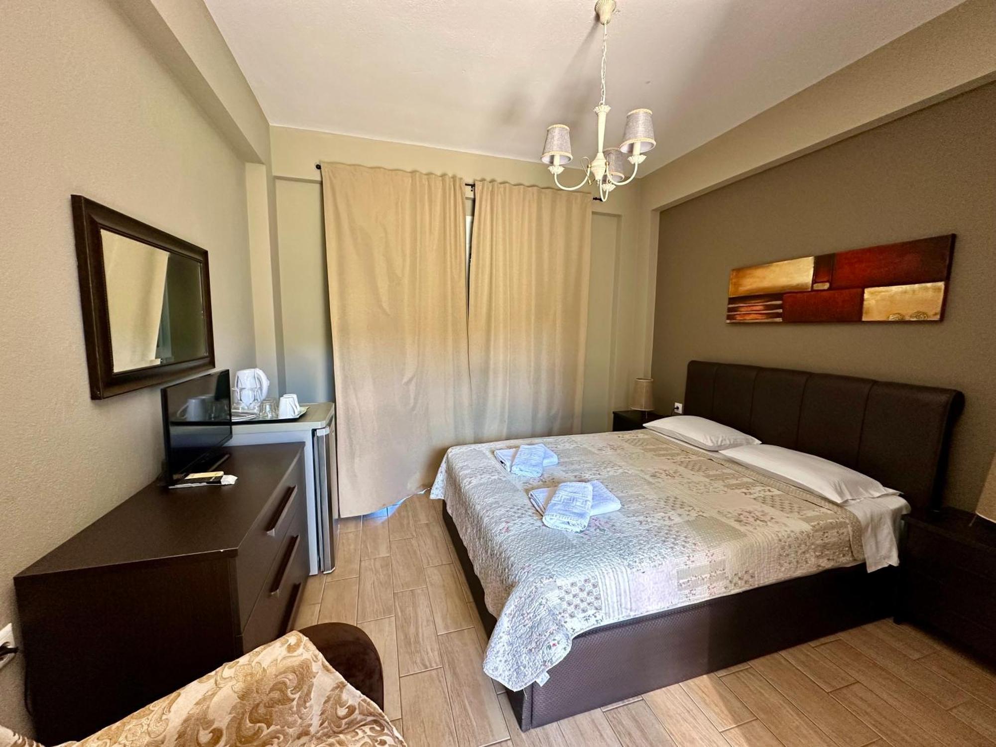 Agrili Apartments & Rooms Elia Nikitis Esterno foto