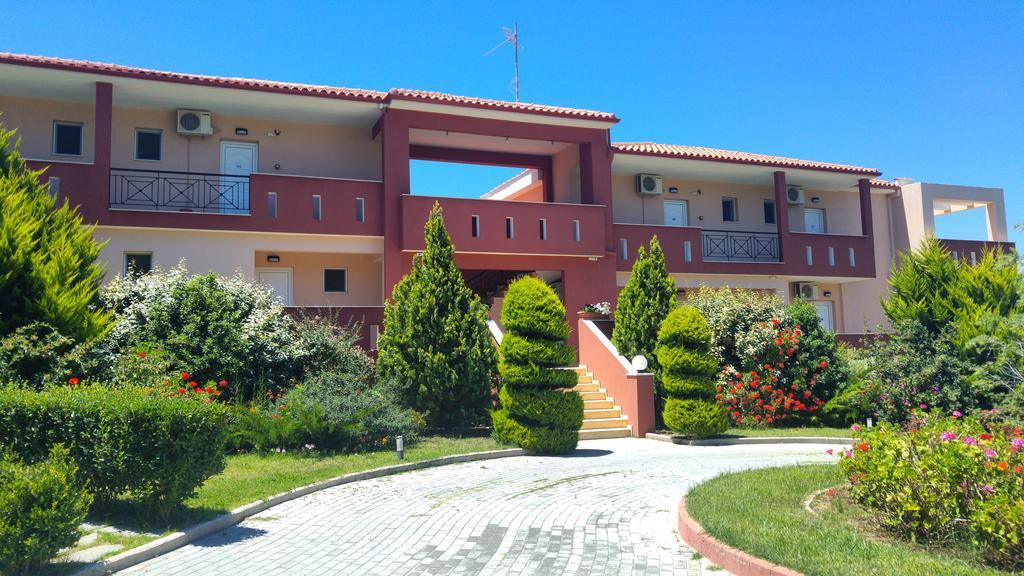 Agrili Apartments & Rooms Elia Nikitis Esterno foto